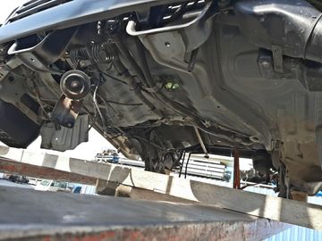 КАБИНА НА TOYOTA HIACE LH90 2L