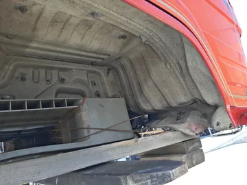 КАБИНА НА TOYOTA HIACE LH85 2L