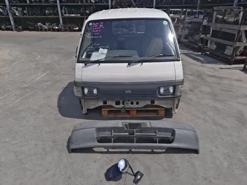 КАБИНА НА NISSAN VANETTE SE88TN