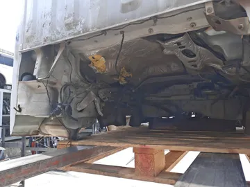 КАБИНА НА NISSAN VANETTE SE88TN