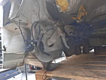 КАБИНА НА NISSAN VANETTE SE88TN