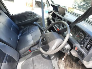 КАБИНА НА ISUZU ELF NHS85