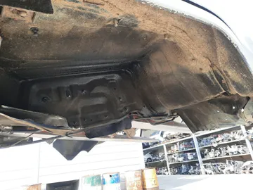 КАБИНА НА TOYOTA HIACE YH81