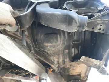 КАБИНА НА TOYOTA HIACE YH81