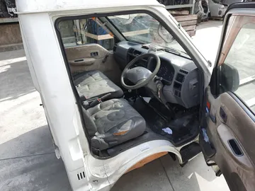 КАБИНА НА NISSAN VANETTE SK22LN R2