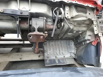 КАБИНА НА TOYOTA DYNA XZU420