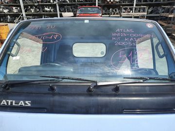КАБИНА НА NISSAN ATLAS H4F23