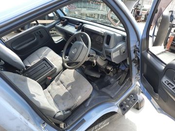 КАБИНА НА NISSAN ATLAS H4F23