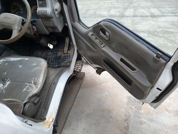 КАБИНА НА ISUZU ELF NHR69 4JG2
