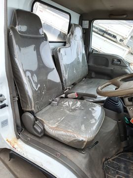 КАБИНА НА ISUZU ELF NHR69 4JG2