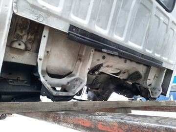 КАБИНА НА ISUZU ELF NHR69 4JG2