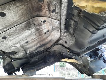 КАБИНА НА ISUZU ELF NHR69 4JG2