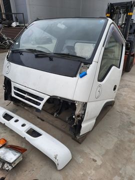 КАБИНА НА ISUZU ELF NHR69 4JG2