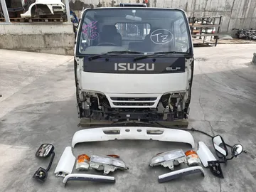 КАБИНА НА ISUZU ELF NKR66