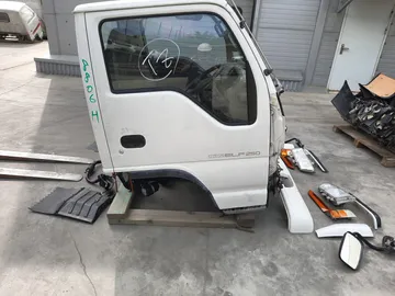 КАБИНА НА ISUZU ELF NKR66