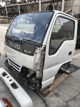 КАБИНА НА ISUZU ELF NKR66