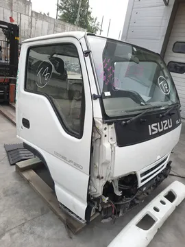 КАБИНА НА ISUZU ELF NKR66
