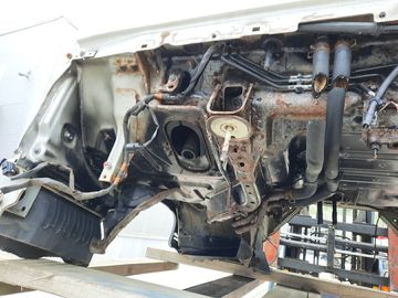 КАБИНА НА MAZDA TITAN SY54T WL