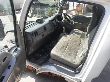 КАБИНА НА MAZDA TITAN SYE6T FE