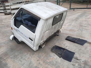 КАБИНА НА TOYOTA DYNA YY201