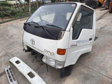 КАБИНА НА TOYOTA DYNA YY201