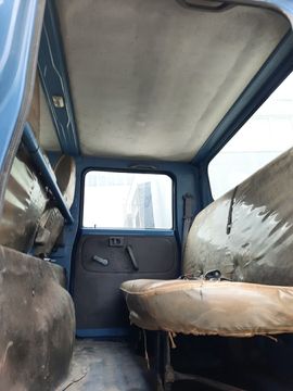 КАБИНА НА NISSAN ATLAS F23 TD27