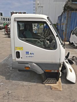 КАБИНА НА MITSUBISHI FUSO FH21G 6M61