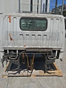 КАБИНА НА MITSUBISHI CANTER FE507B 4D33