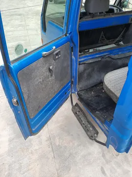 КАБИНА НА TOYOTA TOYOACE LY132