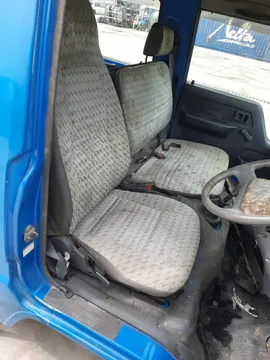КАБИНА НА TOYOTA TOYOACE LY132