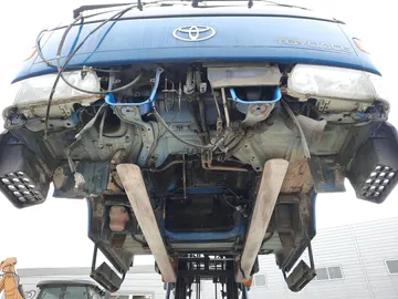 КАБИНА НА TOYOTA TOYOACE LY132