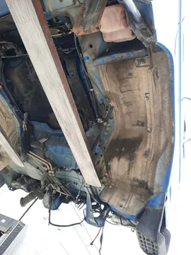 КАБИНА НА TOYOTA TOYOACE LY132