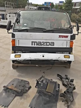 КАБИНА НА MAZDA TITAN WG3AD 4HF1