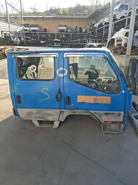 КАБИНА НА MITSUBISHI CANTER FB51A 4M40