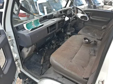 КАБИНА НА NISSAN ATLAS P8F23 TD27