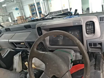 КАБИНА НА NISSAN ATLAS F23 TD25