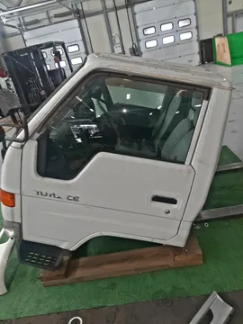 КАБИНА НА TOYOTA TOYOACE LY212 5L