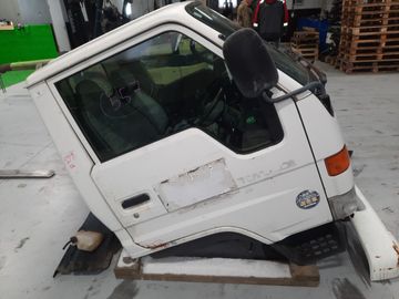 КАБИНА НА TOYOTA TOYOACE LY212 5L