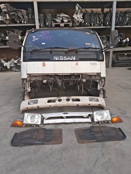 КАБИНА НА NISSAN ATLAS P4F23 TD27