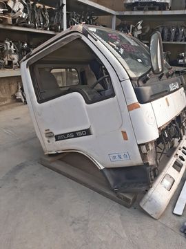 КАБИНА НА NISSAN ATLAS P4F23 TD27