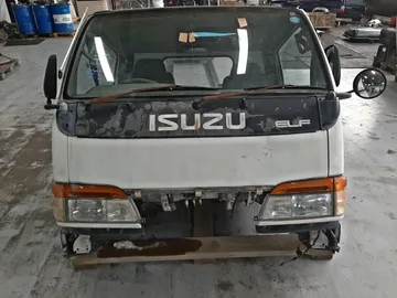 КАБИНА НА ISUZU ELF NHR69 4JG2