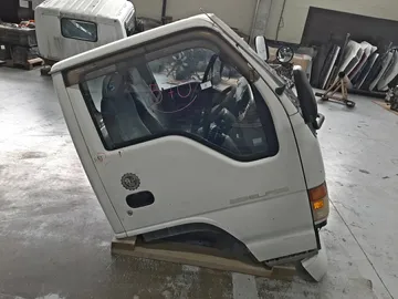 КАБИНА НА ISUZU ELF NHR69 4JG2