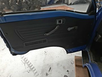 КАБИНА НА NISSAN VANETTE SE28TN R2