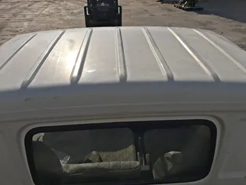 КАБИНА НА MAZDA BONGO SE88T F8