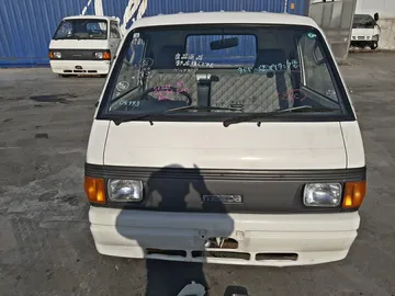 КАБИНА НА MAZDA BONGO SE28T R2