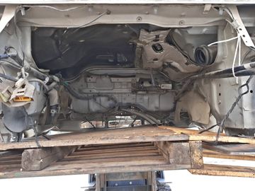 КАБИНА НА MAZDA BONGO SE28T R2