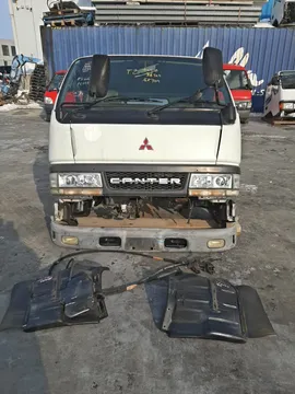 КАБИНА НА MITSUBISHI CANTER FE50E 4M51