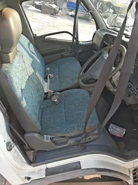 КАБИНА НА MITSUBISHI CANTER FE50E 4M51