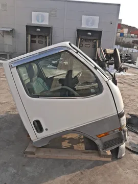 КАБИНА НА MITSUBISHI CANTER FE50E 4M51