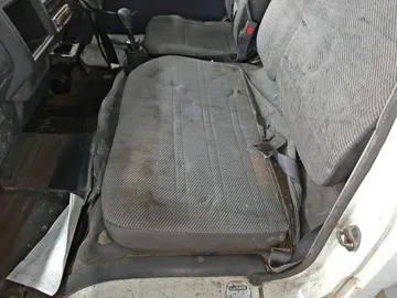 КАБИНА НА TOYOTA DYNA LY201 3L